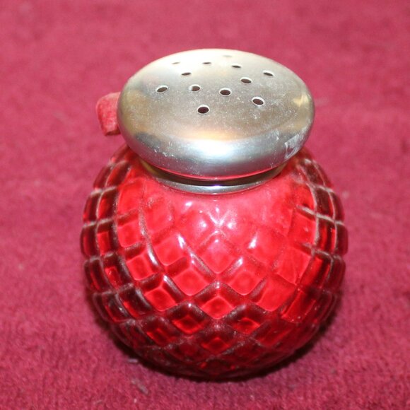 Vintage Avon Ruby Red Powder Shaker - Charisma - Picture 2 of 3